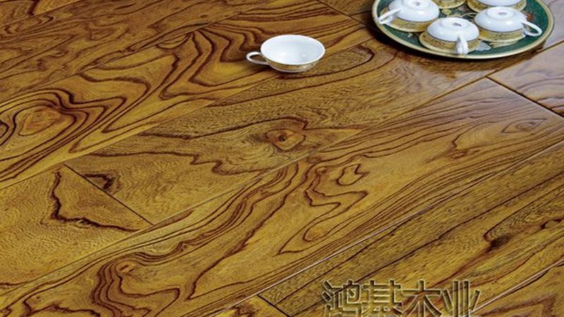 原木门锁具的防盗性能是保障家庭安全的关键。在挑选锁具时，可以关注以下方面：