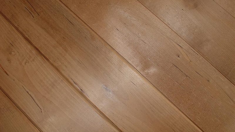 烤漆门与吸塑门：耐用性的较量